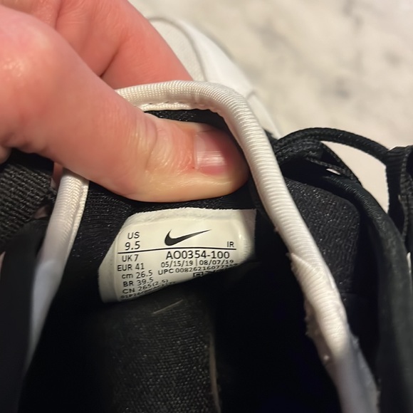 Nike Zoom 2K Sneakers Athletic Shoes AO0354100 Black White W Size 9.5 / M Size 8 - Picture 7 of 7